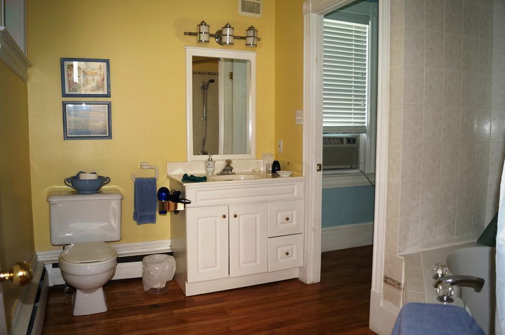 La Maison Drew B&B Magog ห้อง รูปภาพ